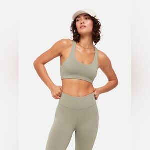 Mate Organic Activewear Set - Midi legging and Sports Bra